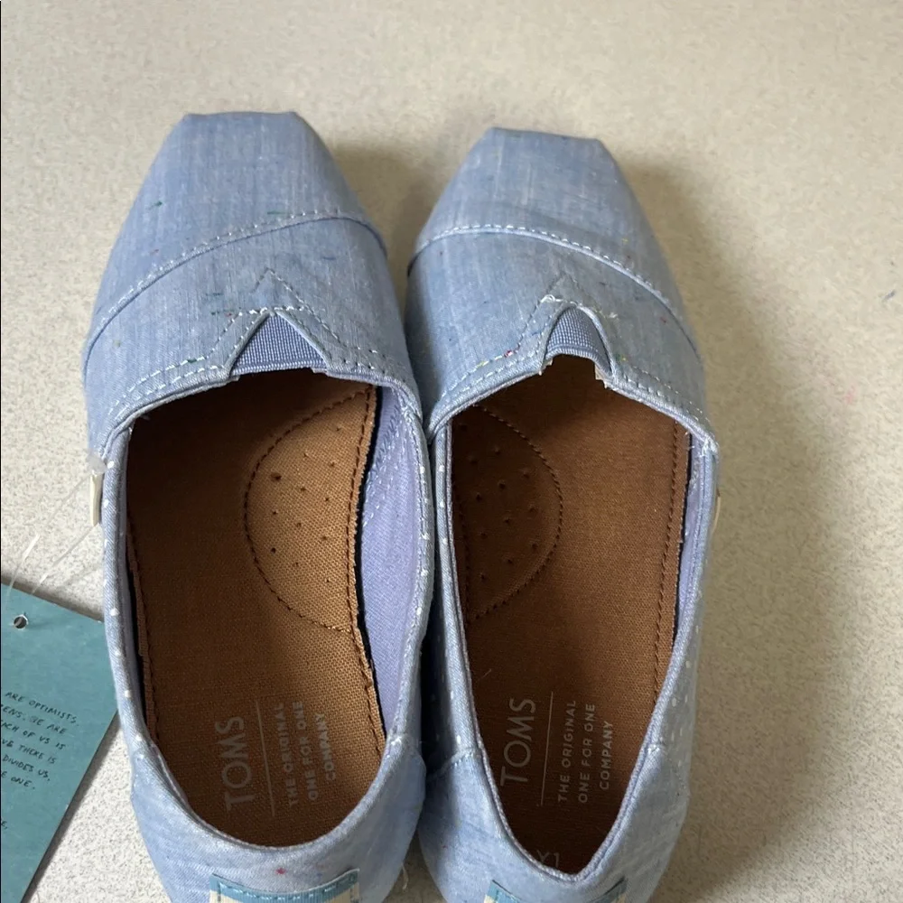 TOMS Light Blue Canvas Slip-On Loafers - Picture 8 of 10